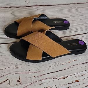 KATE SPADE Saturday Tan Flats Size 8